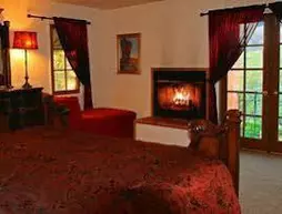 Topanga Canyon Inn Bed and Breakfast | Kaliforniya - Los Angeles County - Topanga