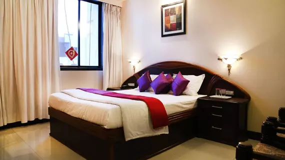 OYO Rooms Pimpri Finolex Chowk | Maharaştra - Pune Bölgesi - Pune