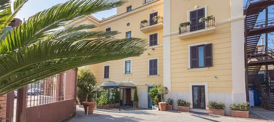 Romoli Hotel | Lazio - Roma (ve civarı) - Roma Kent Merkezi - San Giovanni