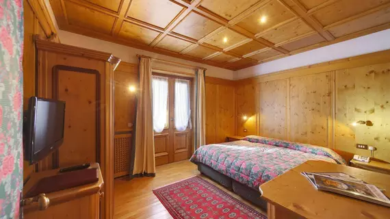 Hotel Natale | Veneto - Belluno (vilayet) - Cortina d'Ampezzo - Cortina d'Ampezzo Tarihi Merkezi