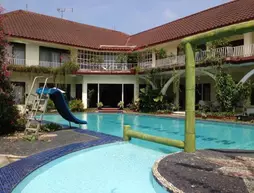 The Garden Family Guest House | West Java - Ciawi