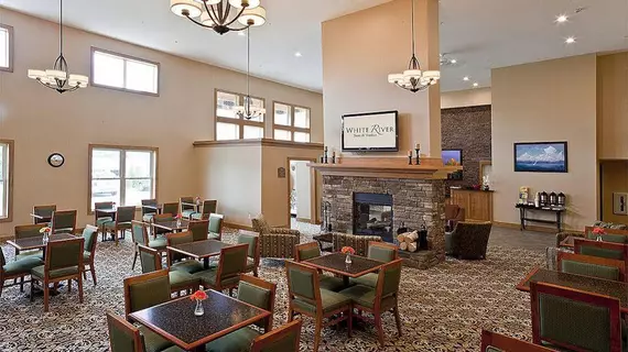 White River Inn & Suites | Vermont - Central Vermont- Killington (ve civarı) - White River Junction