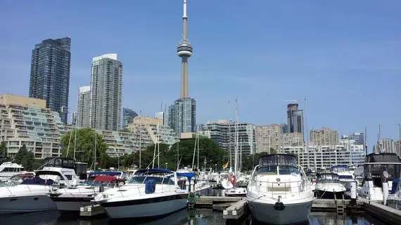 Making Waves Boatel | Ontario - Toronto (ve civarı) - Toronto - Harbourfront