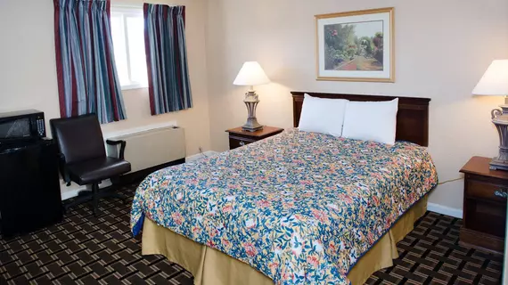 Grand View Plaza Inn & Suites | Kansas - Grandview Plaza