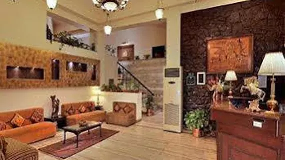 Best Western Resort Country Club | Haryana - Gurugram (ve civarı) - Gurugram