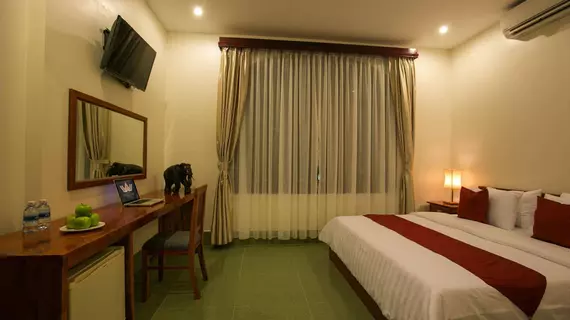 Friendly Angkor Boutique | Siem Reap (ili) - Siem Reap