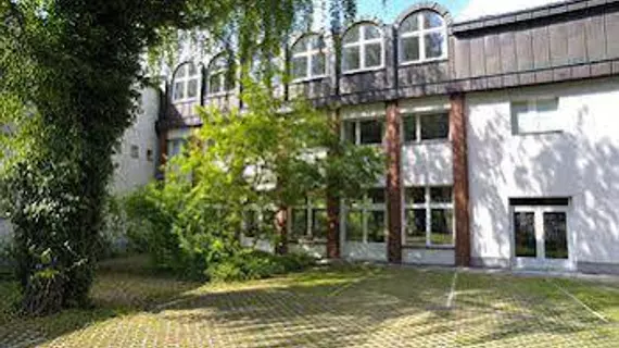 Hotel Morgenland | Berlin (ve civarı) - Steglitz-Zehlendorf - Lichterfelde