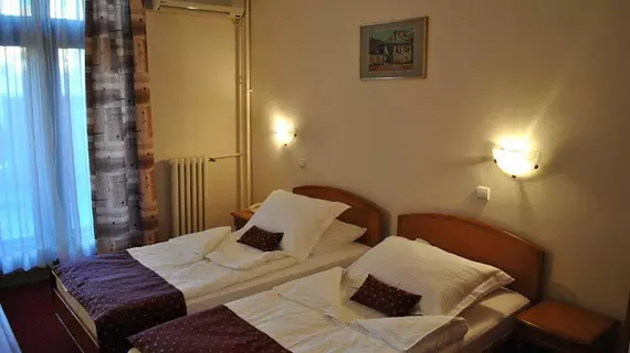 Hotel Kasina | Belgrad - Stari Grad