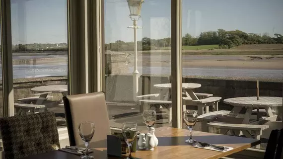 Shard Riverside | Lancashire (kontluk) - Poulton-le-Fylde - Hambleton