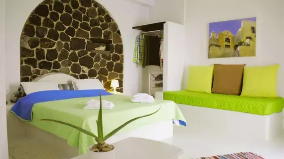 Thea Studios | Ege Adaları - Santorini