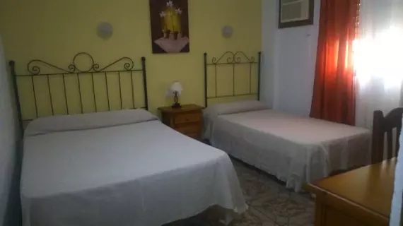 Hostal Virgen Del Rocío | Andalucia - Malaga İli - Ronda