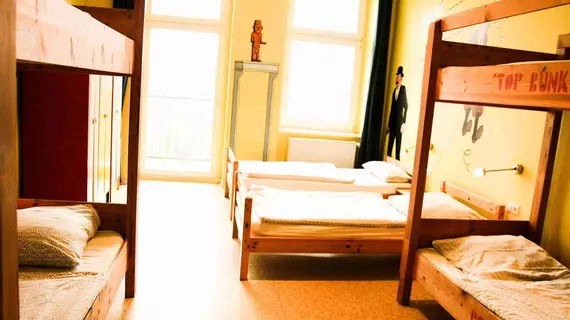 Sunflower Hostel Berlin | Berlin (ve civarı) - Friedrichshain-Kreuzberg - Friedrichshain