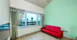 Lighthome Pension | Jeju Adası - Seogwipo - Namwon