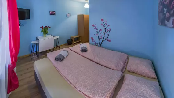 Hostel Flower | Küçük Polonya Voyvodalığı - Krakow (ve civarı) - Krakow - Stare Miasto