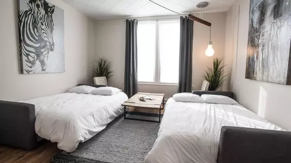 MtlVacationRentals - Penthouse du Mont-Royal | Quebec - Montreal (ve civarı) - Montreal - Saint Laurent Bulvarı - Plateau Mont Royal