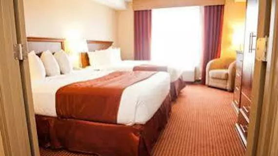 Merit Hotel & Suites | Alberta - Fort McMurray