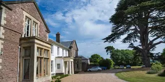 Glewstone Court Country House Hotel