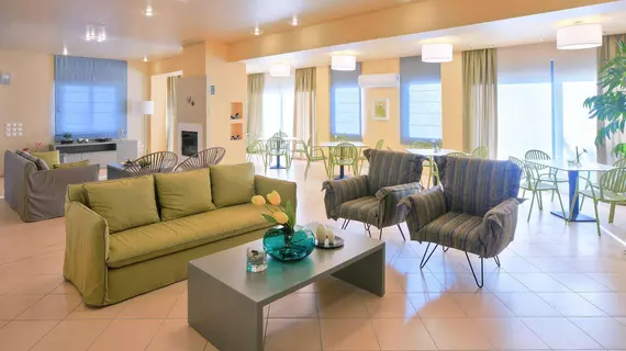 Marini Luxury Apartments and Suites | Attica - Aegina