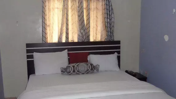 Banilux Guest House | Lagos (ve civarı) - Lagos - Igbobi - Yaba