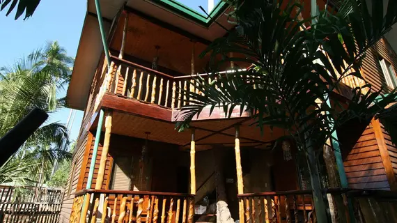 La Salangane Caalan Beach Villa | Mimaropa - Palawan - El Nido