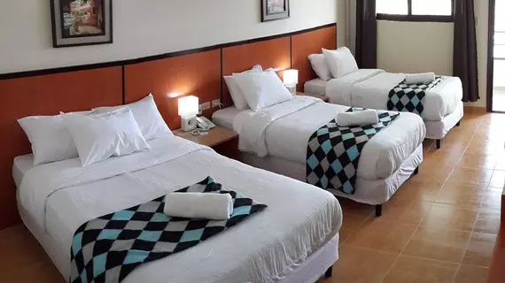 Express Inn Coronado & Camping | Panama (ili) - Las Lajas (Panama)