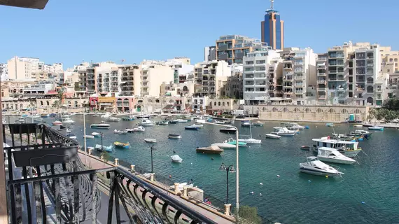 Spinola Bay Apartment | Malta - St. Julian's