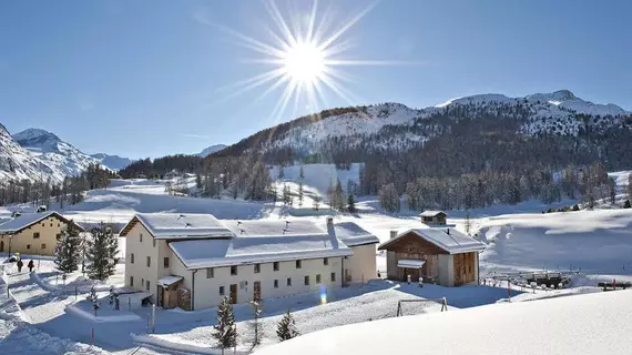 Pensiun Chesa Pool | Maloja District - Graubuenden - Sils im Engadin-Segl