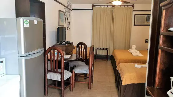 Suites Fenicia | Quintana Roo - Solidaridad - Playa del Carmen