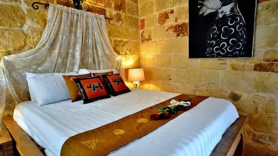 Chapel 5 Suites | Malta - Naxxar