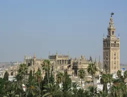 Alcazar | Andalucia - Seville İli - Sevilla - Paseo de Las Delicias - Santa Cruz