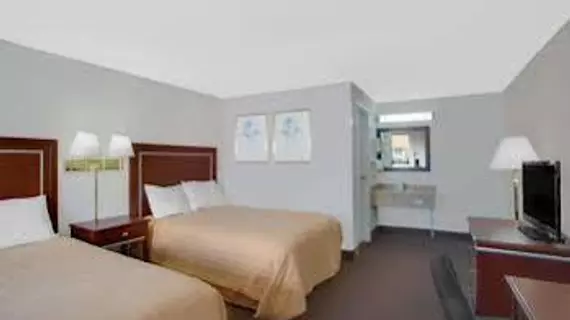 Travelodge Bangor | Maine - Bangor (ve civarı) - Bangor