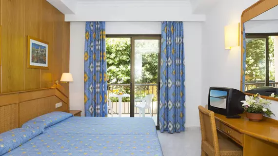 HSM Hotel Regana | Balearic Adaları - Mayorka Adası - Capdepera - Cala Agulla