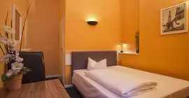 Hotel am Hermannplatz | Berlin (ve civarı) - Friedrichshain-Kreuzberg - Kreuzberg