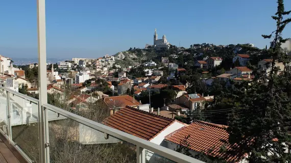 Maisons de Marseille | Provence - Alpes - Cote d'Azur - Bouches-du-Rhone (bölge) - Marseille (ve civarı) - Marsilya - Thiers