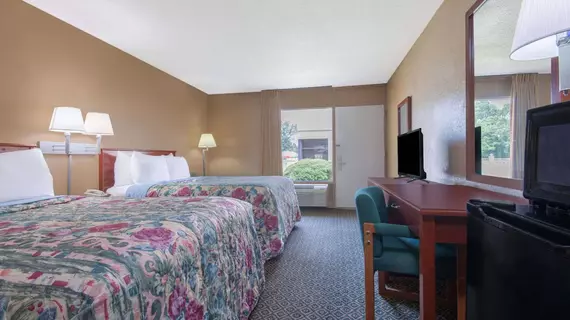 Days Inn Clanton, AL | Alabama - Clanton