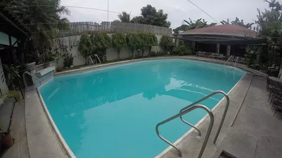 The Alpa Hotel and Restaurant | Batangas - Batangas Kenti