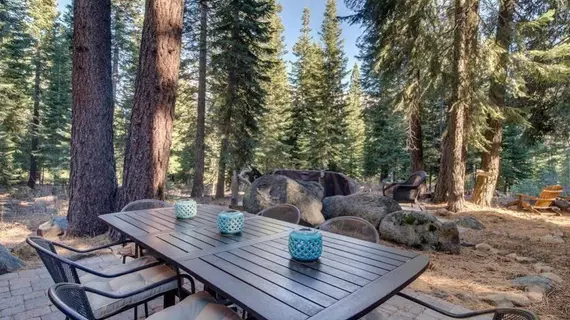 Lucky Tree Cabin | Kaliforniya - Lake Tahoe (ve civarı) - Truckee