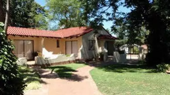 Villa Botanica Executive Guest House | Gauteng - City of Tshwane - Johannesburg (ve civarı) - Midrand