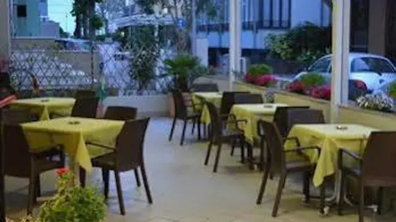 Hotel Laura | Emilia-Romagna - Rimini