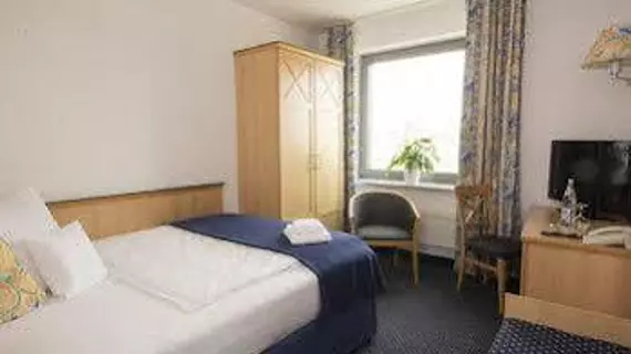 Hotel Near By | Aşağı Saksonya - Hannover (ve civarı) - Laatzen