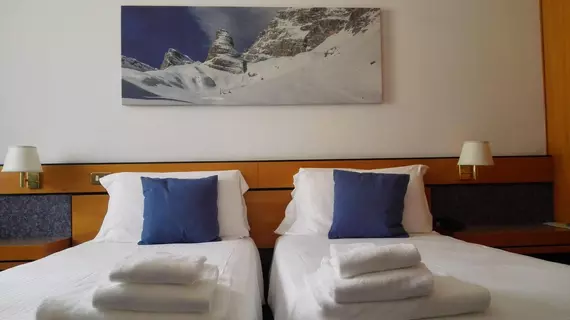 Albergo Delle Alpi | Veneto - Belluno (vilayet) - Belluno