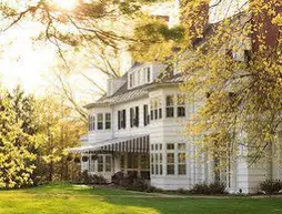 Four Chimneys Inn | Vermont - Bennington (ve civarı) - Bennington