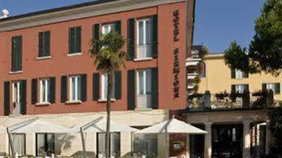 Hotel Sirmione | Lombardy - Brescia (il) - Sirmione