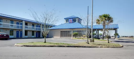 Motel 6 Jennings LA | Louisiana - Lafayette (ve civarı) - Jennings