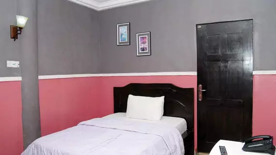 Royal Park and Suites | Lagos (ve civarı) - Lekki