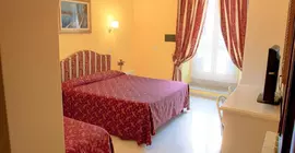 Hotel Bed In Roma | Lazio - Roma (ve civarı) - Roma Kent Merkezi - Rione XVIII Castro Pretorio