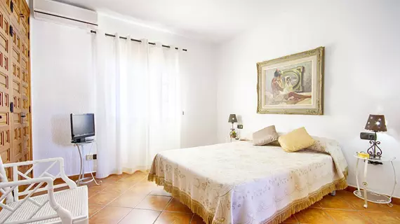 Hotel Sierra Tejeda | Andalucia - Malaga İli - La Axarquía - Alcaucin