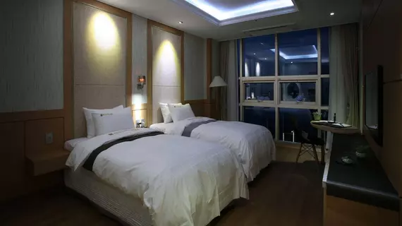 Benikea Hotel Yeosu | Güney Jeolla - Suncheon (ve civarı) - Yeosu - Hangho