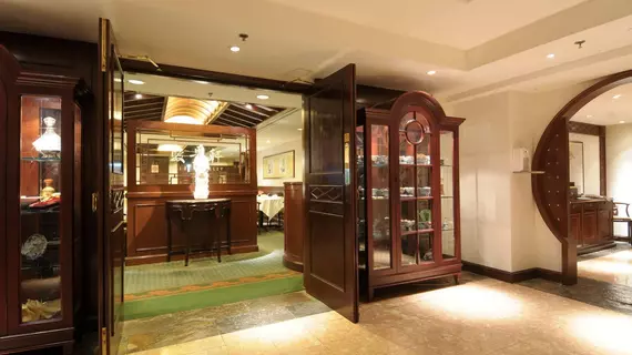 The Emperor (Happy Valley) Hotel | Hong Kong - Happy Valley