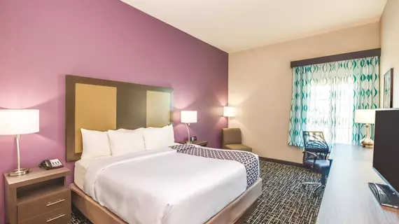 La Quinta Inn and Suites Weatherford | Oklahoma - Weatherford